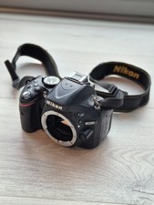 SPARES AND REPAIRS Nikon D5200