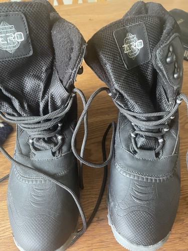 Snow ski boots size - ,