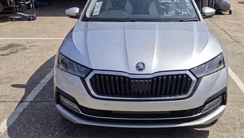 Skoda octavia 2022 breaking - skoda,