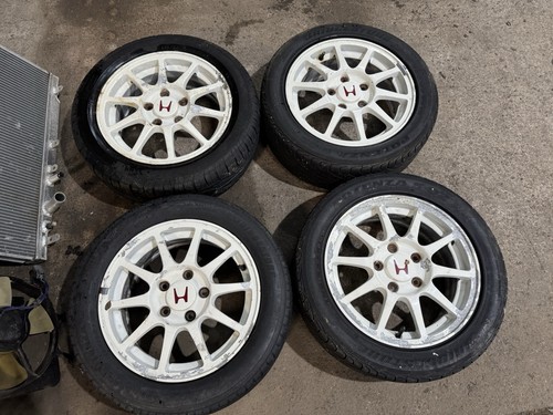 Honda integra type dc2 - honda, r