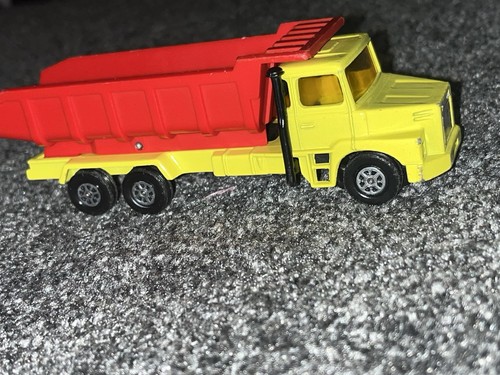 Corgi super 2017 scania giant - super,