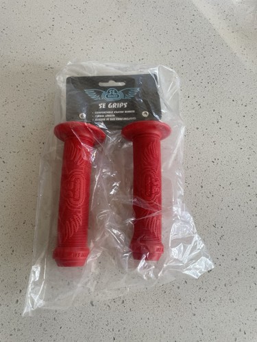 Racing red grips old - racing, school