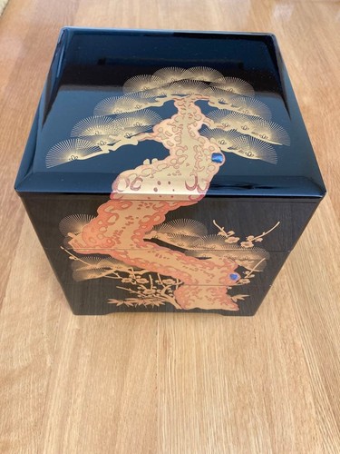Japanese lacquered jubako box - japanese,