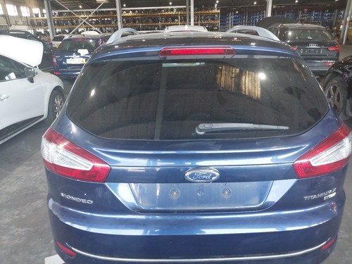 Tailgate boot blue ford - boot,