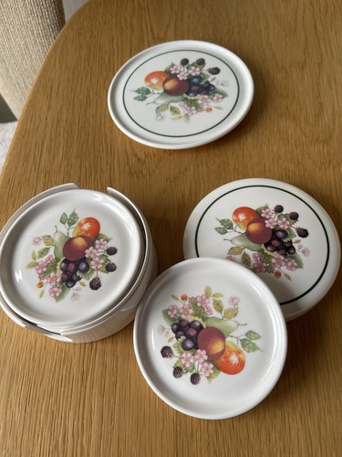 Teapot stand and - teapot,