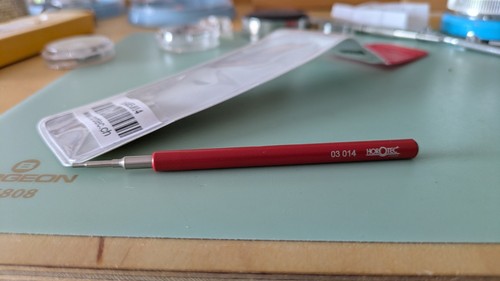 Horotec tool for turning