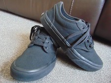 VANS ERA Youth / Ladies Size UK 3.5 Classic All Black Canvas Skate Trainers