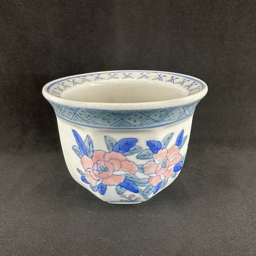 Vintage small chinoiserie - vintage,