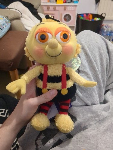 Fifi the flowertots - &,