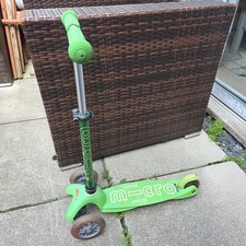 Micro Scooter Mini - Green 3-Wheel
