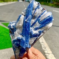 633GNatural blue kynite with clear quartz specimen crystal spiritual energy