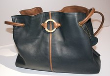 Gigi Othello leather shoulder bag blue