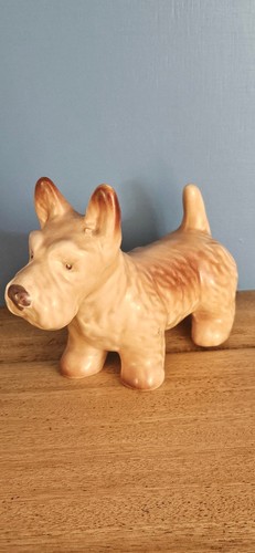 Sylvac vintage standing beige - standing,