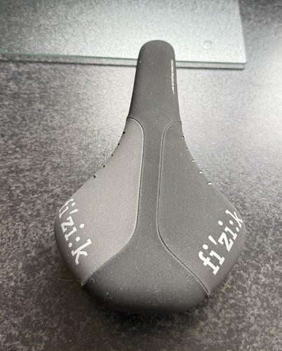 Fizik antares saddle kium - r3,