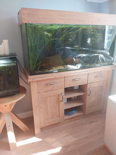 Fish tank with oak stand - 4,