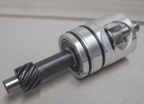Suzuki gt750 water pump brand - gt750,