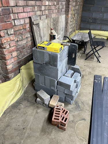 Thermalite blocks 150 x - x,