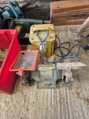 Wolf blue bench grinder corded - bench,