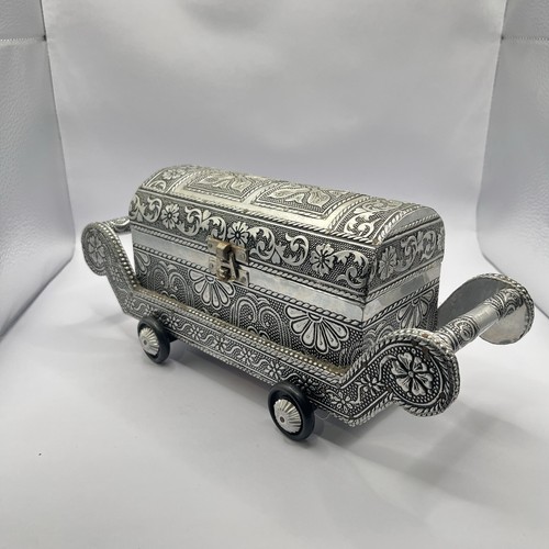 Vintage indian engraved - vintage,