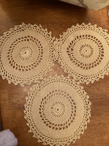 Vintage cotton lace doilies - cotton,