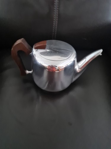 Vintage newmaid picquot teapot - newmaid,