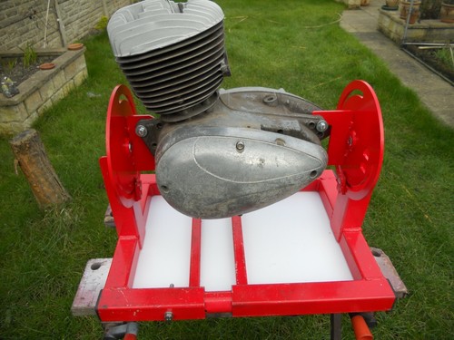 Bsa bantam engine stand - engine,