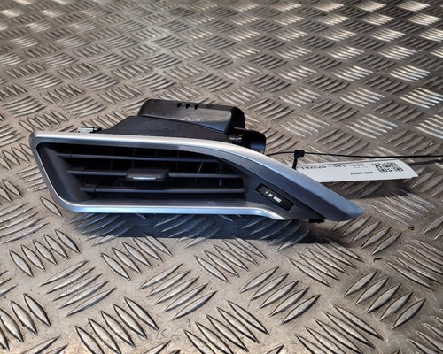 Peugeot 208 2012 - air, vent