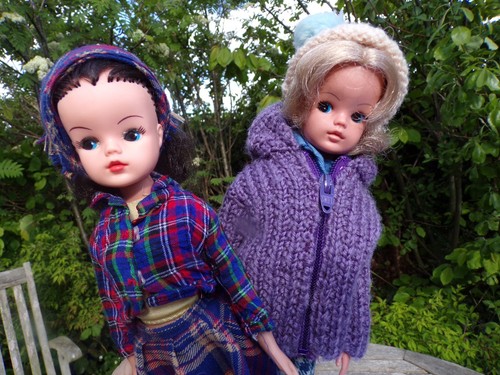 Lovely vintage sindy dolls - vintage,