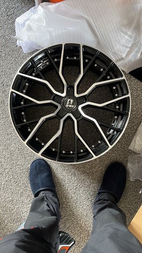 Wolfrace munich gloss - 20”,