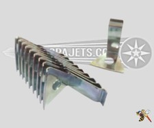 VESPA WHEEL DISC TRIM CLIPS - SET OF 10 - SUIT PX or T5 STANDARD TRIMS