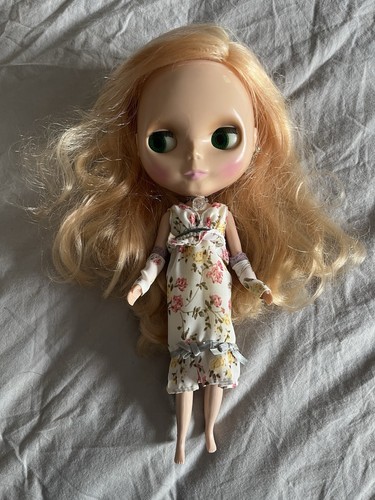 Blythe doll mademoiselle - blythe,