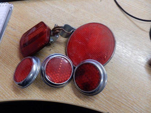 Vintage red reflectors - vintage, ref