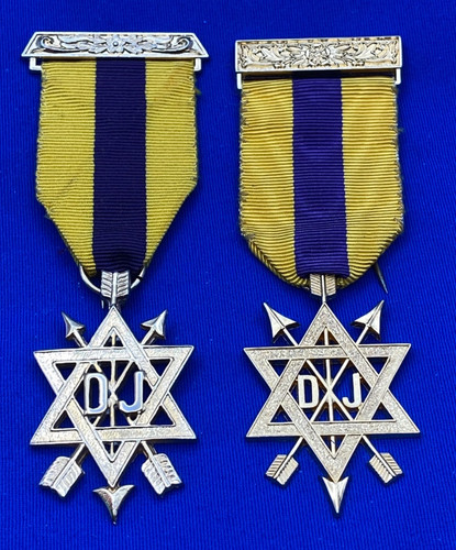 Secret monitor masonic jewels - secret,