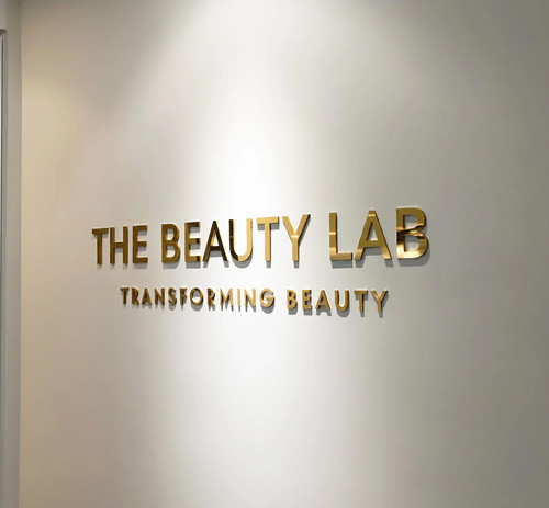 Gloss gold letters - gold,