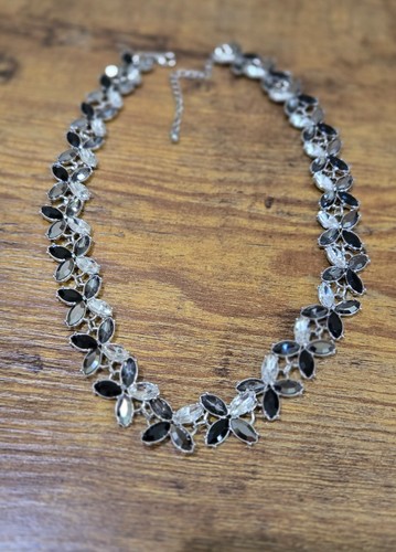 Black clear glass bead - glass,