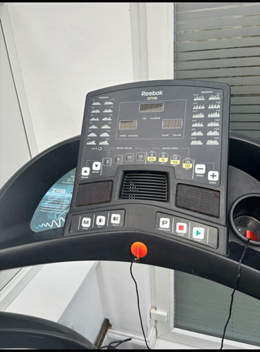 Reebok zr8 electric treadmill - reebok,