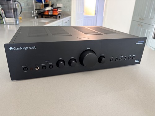 Cambridge audio azur 640a - cambridge,