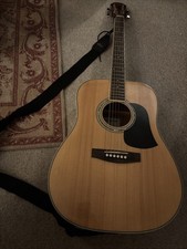 Aria Acoustic Guitar Fine