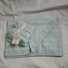 Caro Home Quick Dry NWT 4