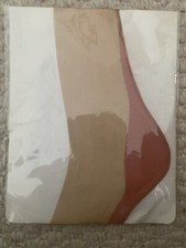 ULTRA RARE ARISTOC HARMONY POINT SHEER MISCHIEF STOCKINGS in SCARLET Size 10