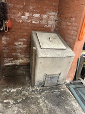 Concrete coal bunker
