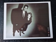 X FILES Large Card postcard photo Fox 1997 Mulder and Scully looking down on