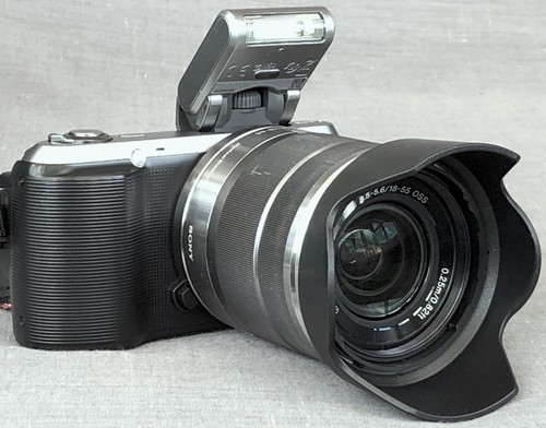 Sony nex 2mp camera - nex-c3,