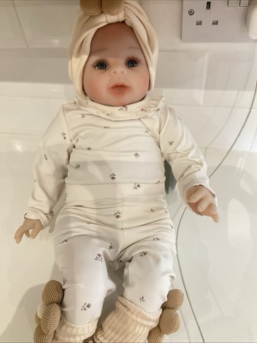 Lifelike life size - size, baby