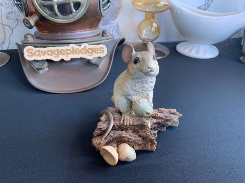Castagna mouse with acorns - castagna,