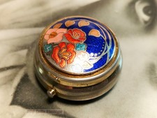 Tiny blue & red floral cloisonnel-3cm-vintage pill box-0l