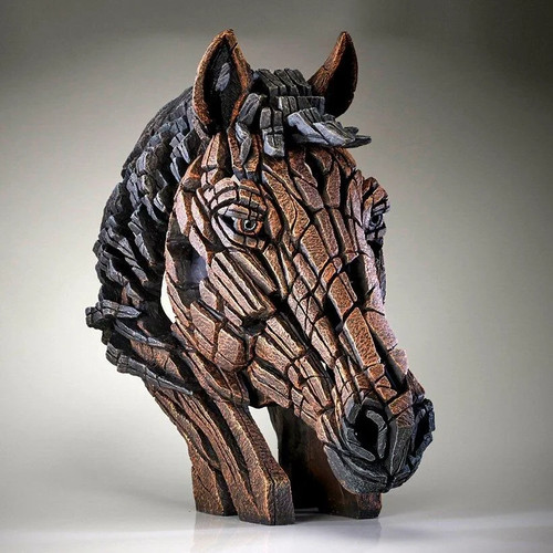 Horse bust bay edge - bay,