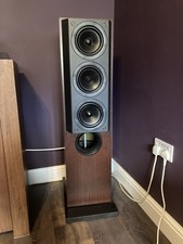 KEF reference 105-3 Speakers -