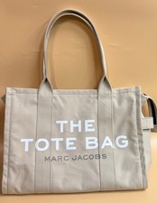 Marc Jacobs large size Canvas