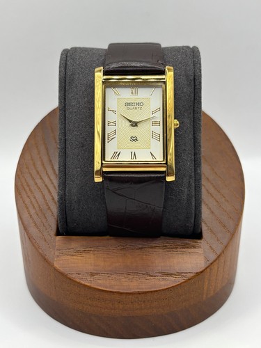 Vintage seiko tank white - sq,